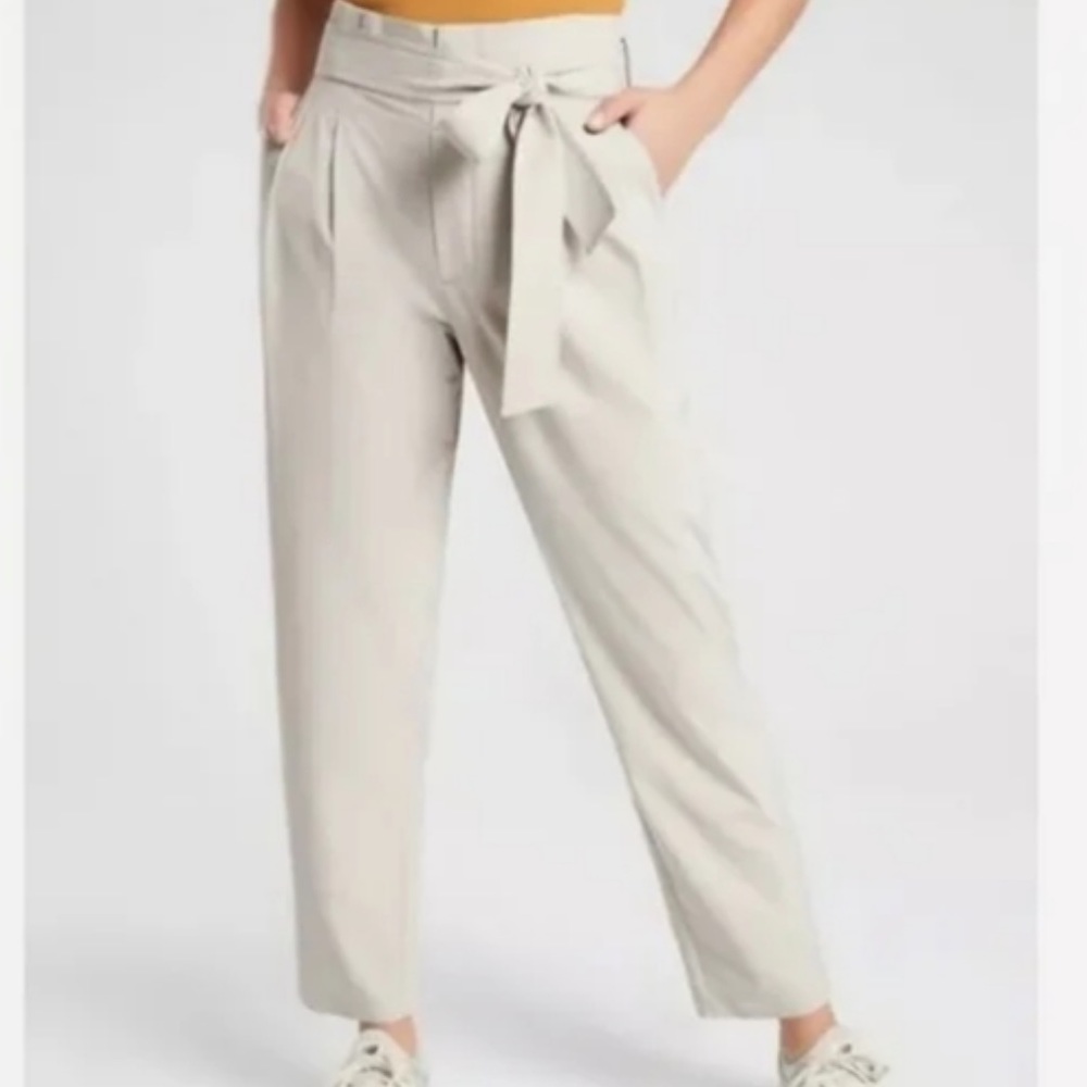 Athleta Skyline Pant II size 8T NWT